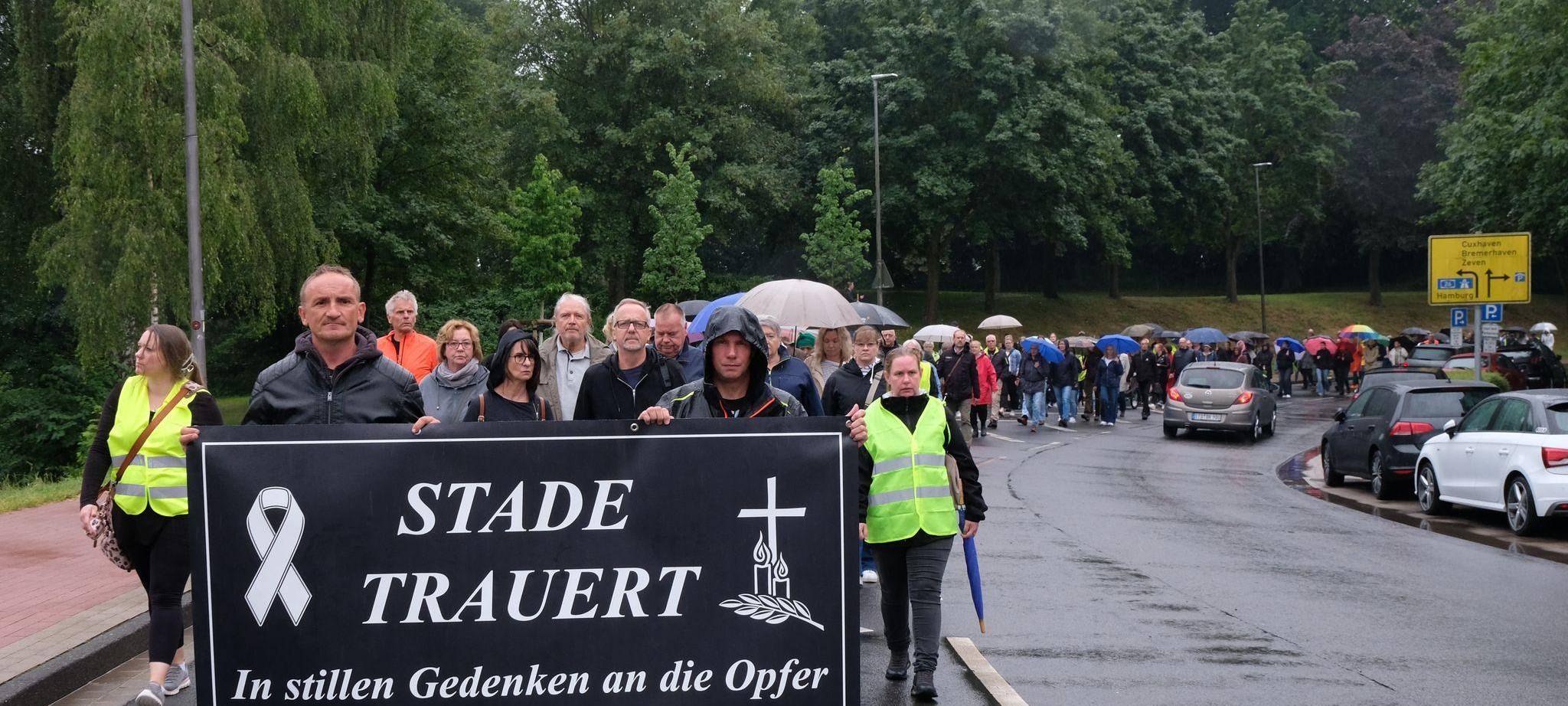 Gedenken nach Schüssen in Jugendhilfeeinrichtung mit sechs Toten