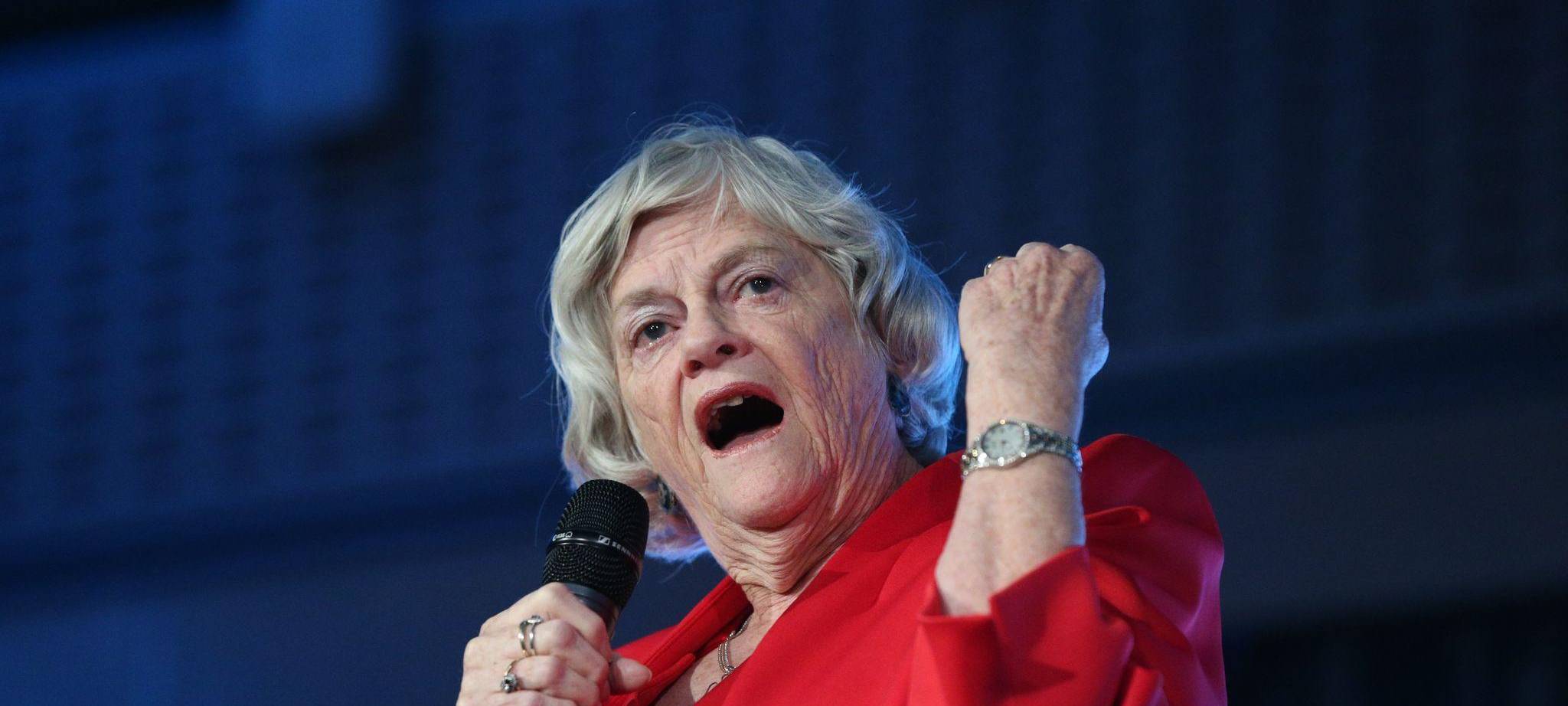 Mordermittlungen nach Tod britischer Politikerin