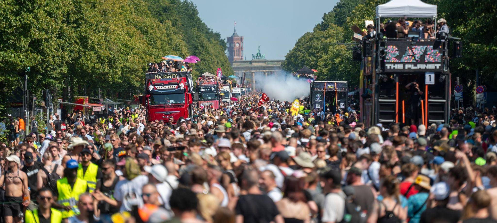 Demonstration "Rave The Planet Parade 2026"
