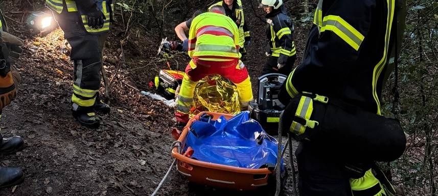 Sprockhövel: Mensch aus Wald gerettet