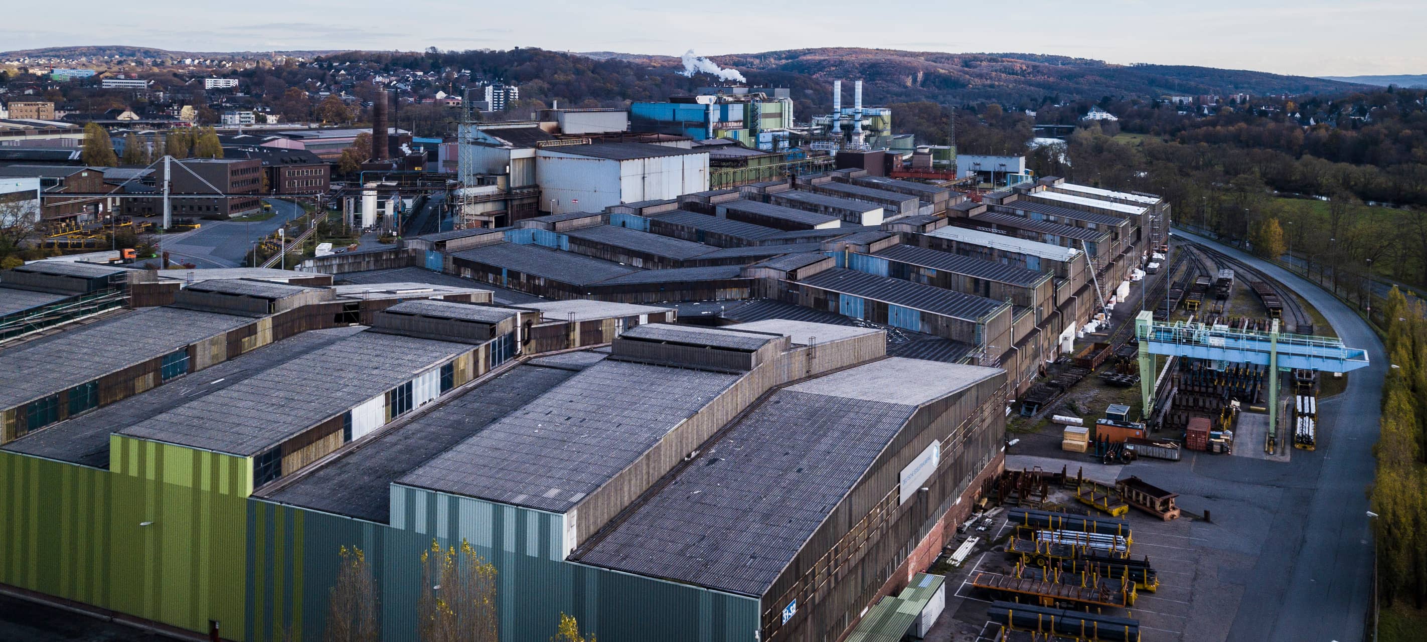DEW plant Witten und Siegen zum Hauptstandort umzuwandeln - Stahlindustrie in der Krise
