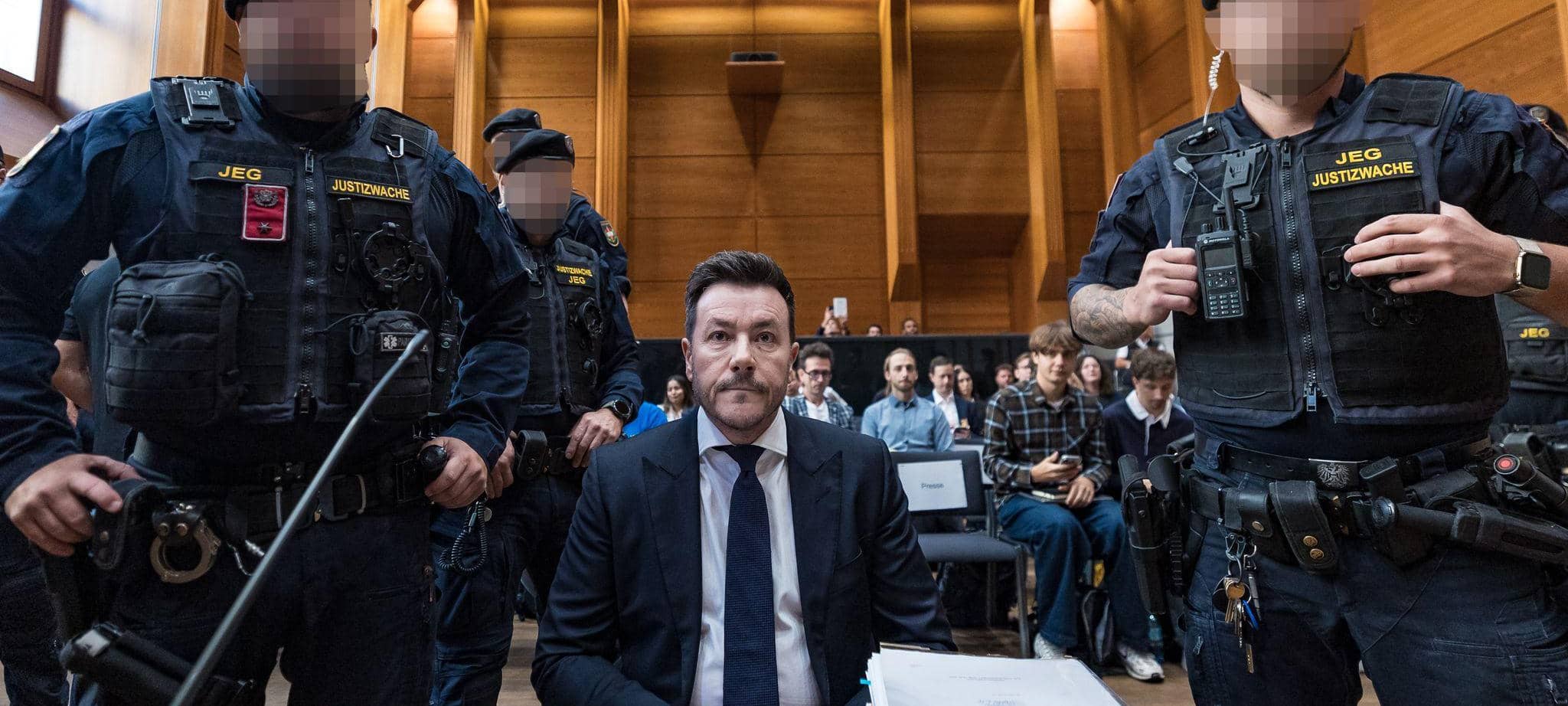 René Benko bekommt eine Fußfessel