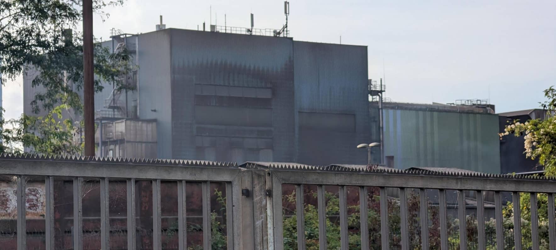 DEW plant Witten zum Hauptstandort umzuwandeln - Stahlindustrie in der Krise
