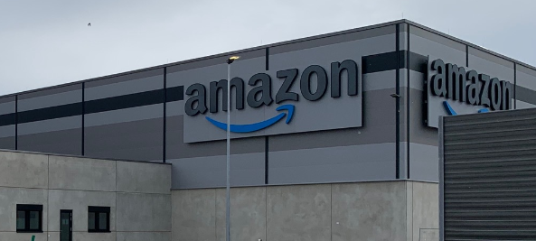 Amazon Logistikzentrum hat Arbeit aufgenommen